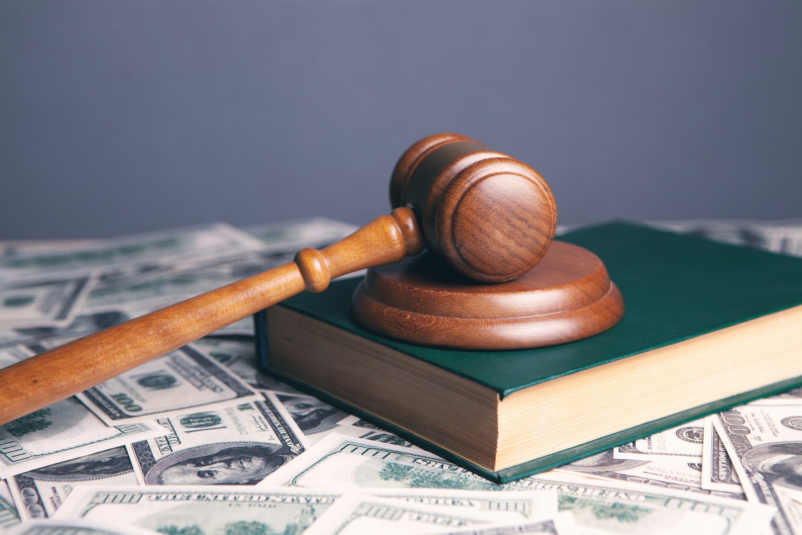 avocat specializat în succesiuni la Iași